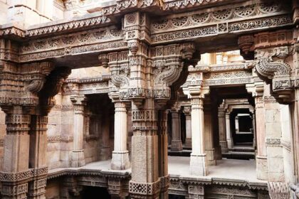 Rani Stepwell image