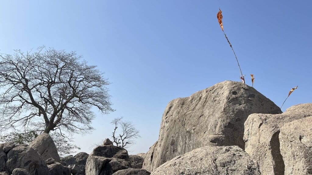 Main image of the mountain of rinchhiya mahdev located at